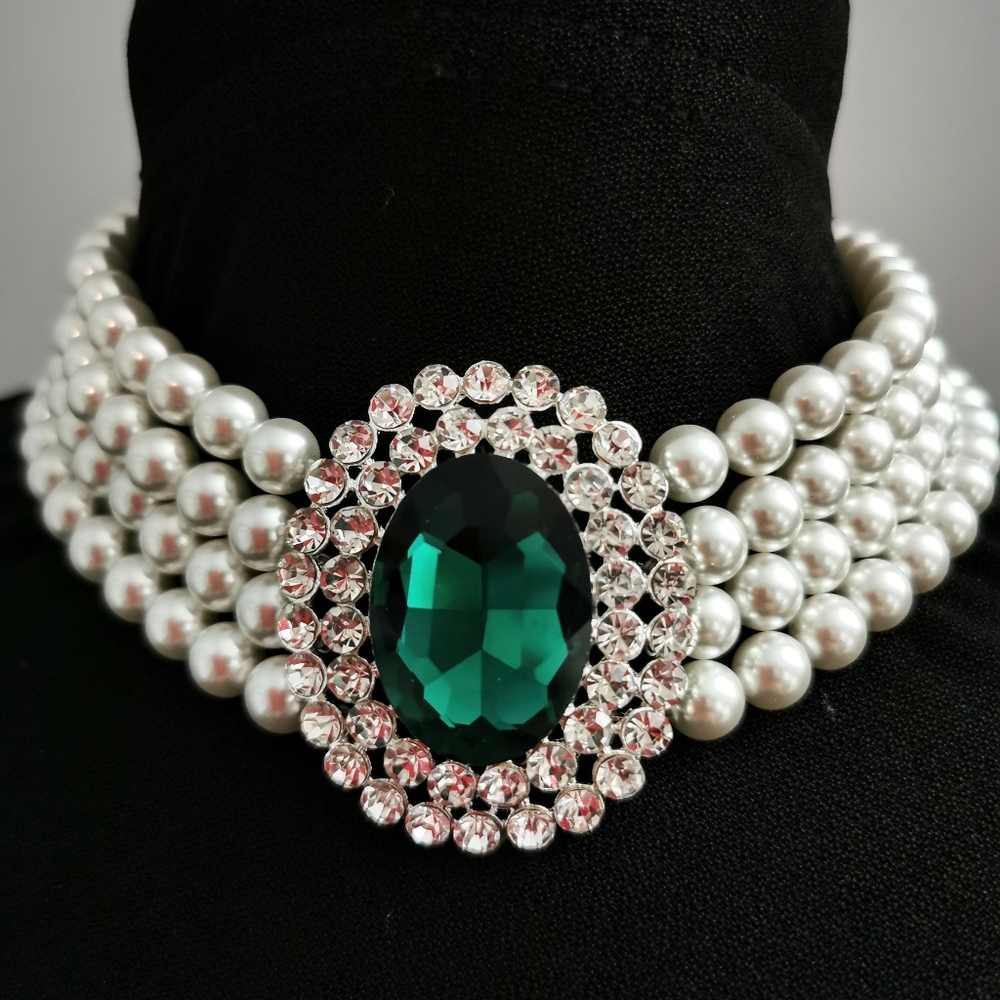 Princess Diana Emerald necklace